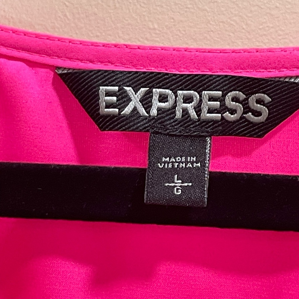 Express Women's Hot Pink Zip-Front Blouse - Picture 3 of 3